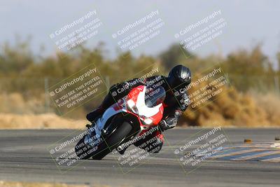 media/Jan-14-2024-SoCal Trackdays (Sun) [[2e55ec21a6]]/Turn 2 (1025am)/